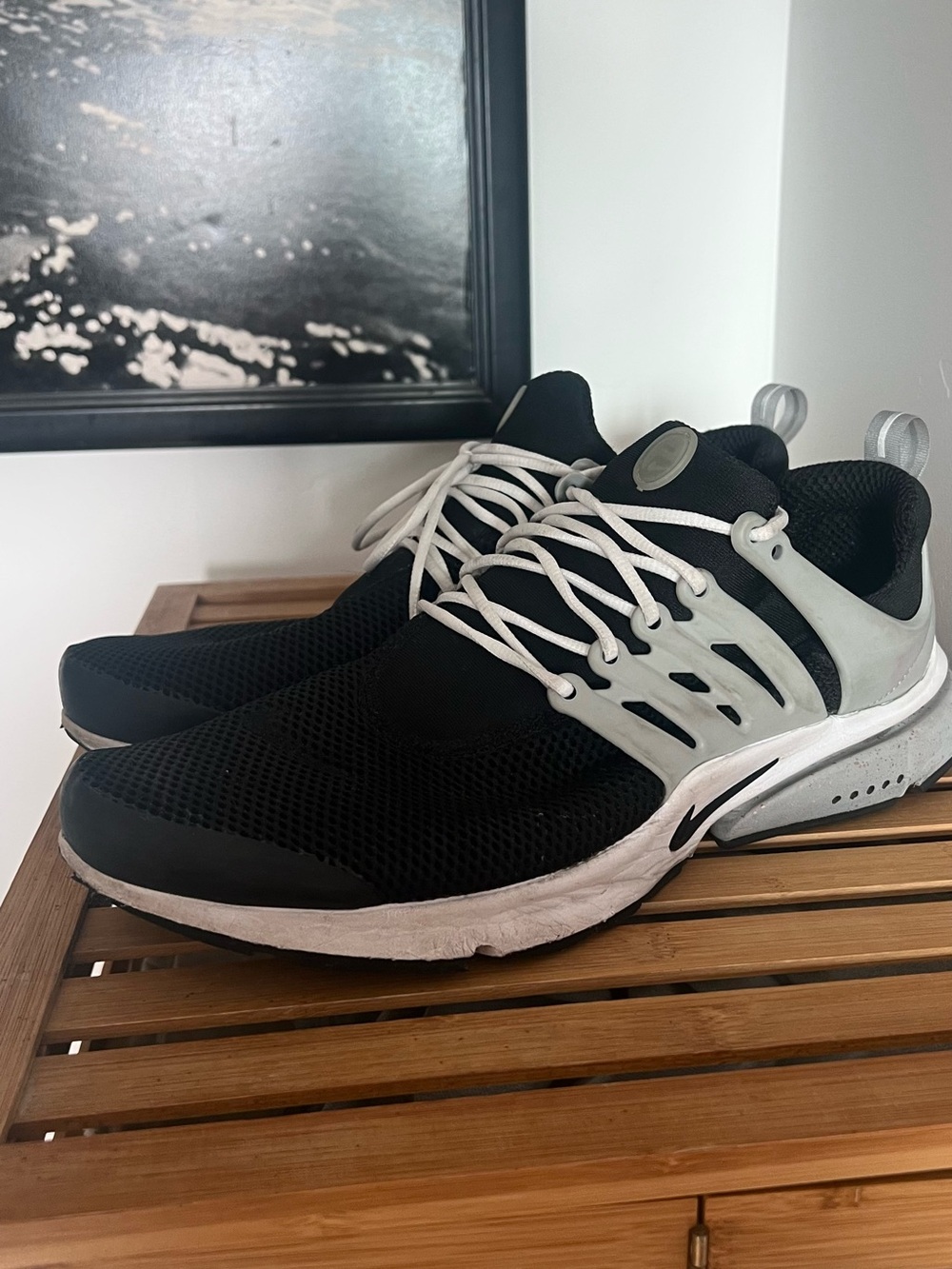 Nike Air Presto Men’s Black and White Breathable Mesh Sneakers, size 12
